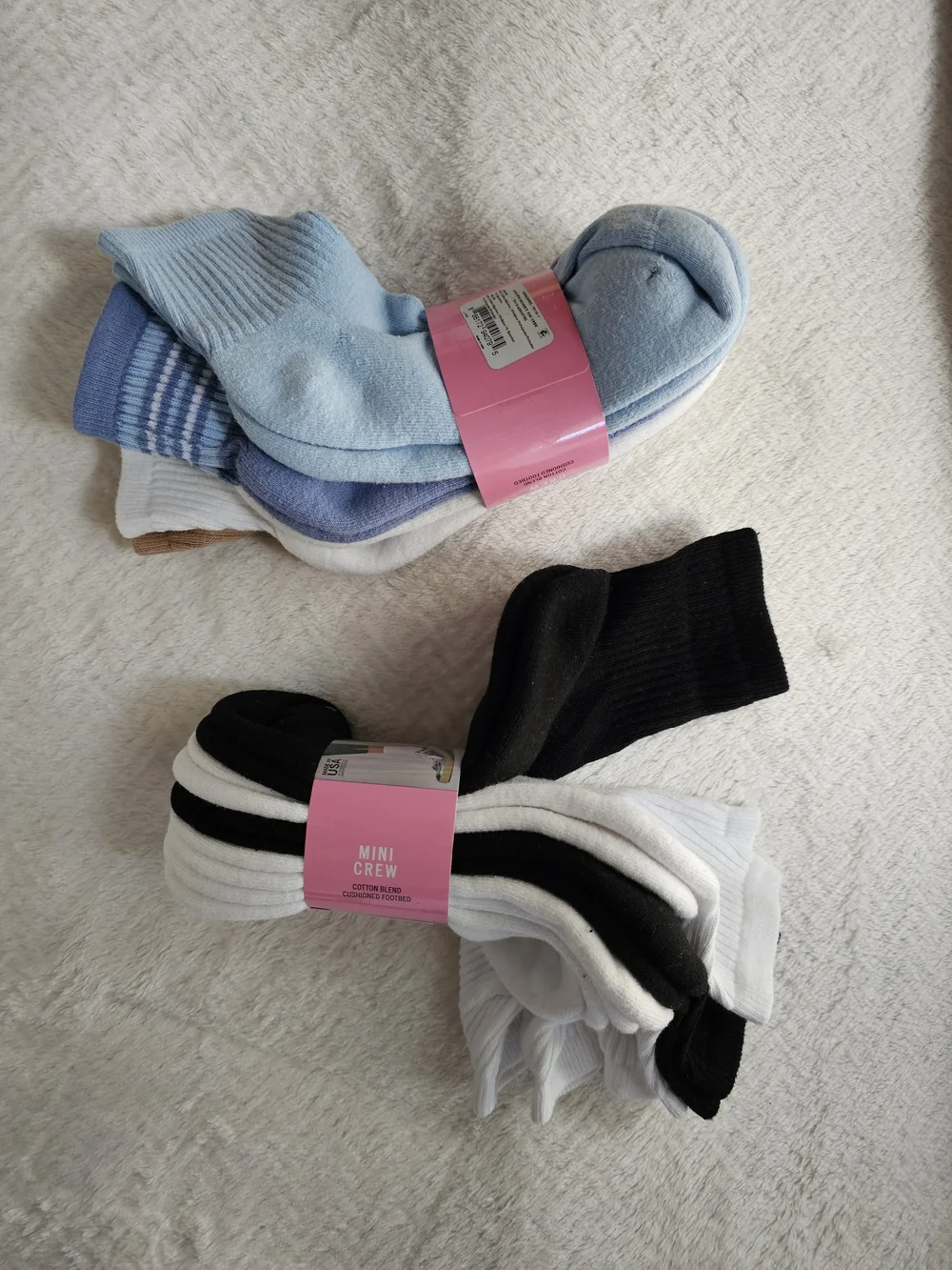 Mixed NWT Women’s Mini Crew Socks By Hue - 2 Packs of Autumn Colors - 10 Pairs